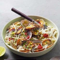 BBQ-Box-Rice-Noodle-with-Clams-in-Tin-Foil